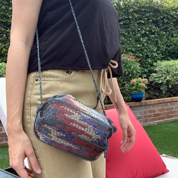 Vintage Beaded Purse - Picture 3 of 9